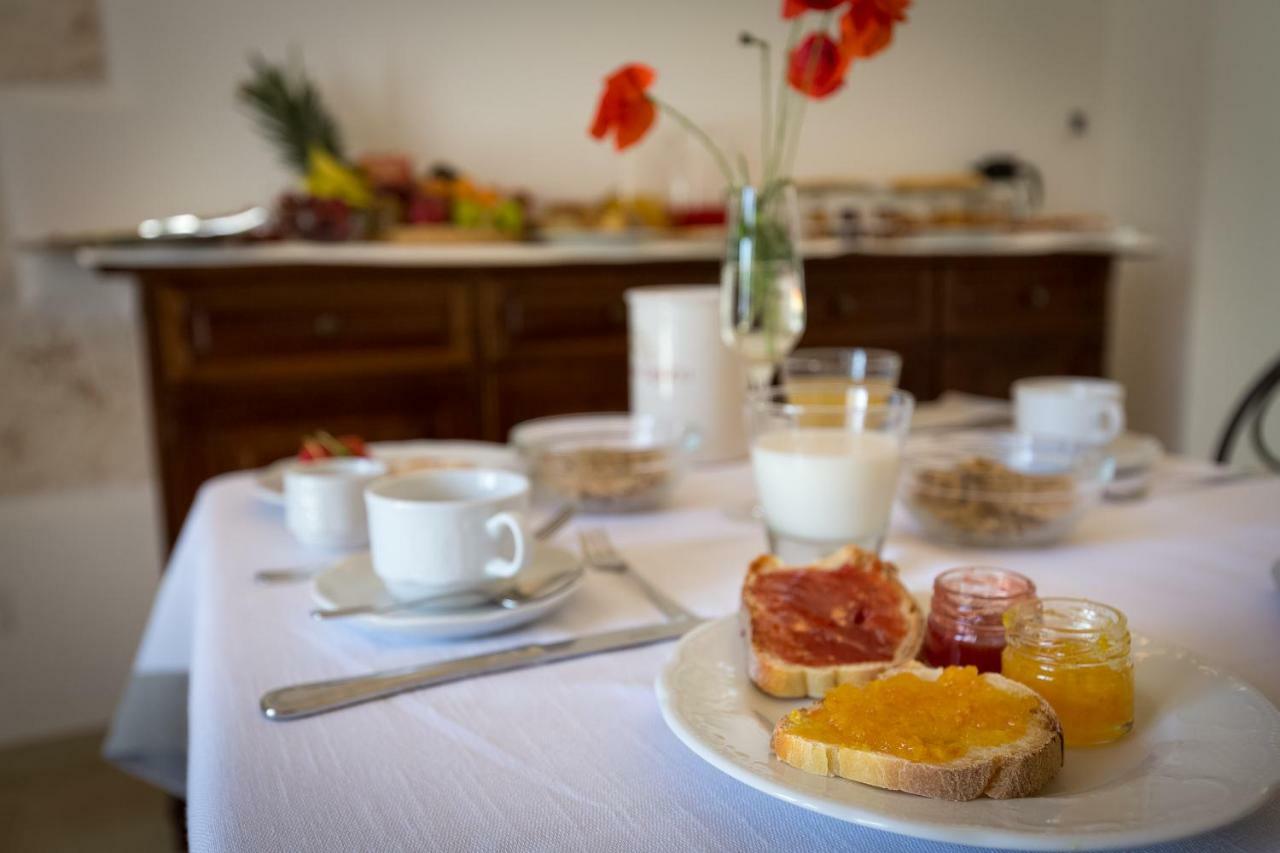 לינה וארוחת בוקר Marinelli Dimora San Quirico - Bed E Breakfast - Cisternino מראה חיצוני תמונה